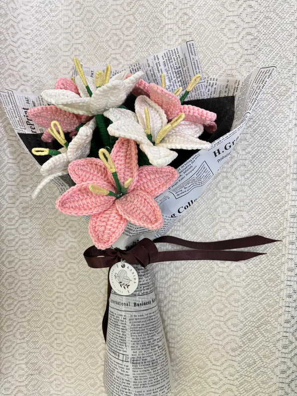 TULIP CHARM BOUQUET