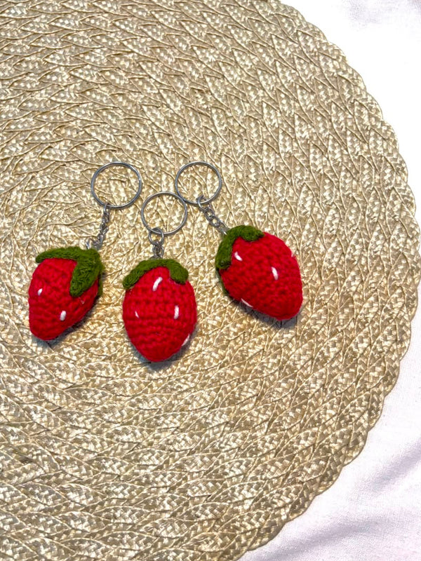 STRAWBERRY KEYRING