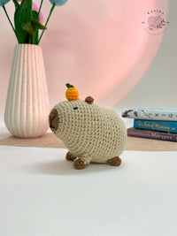 CAPYBARA KEYRING